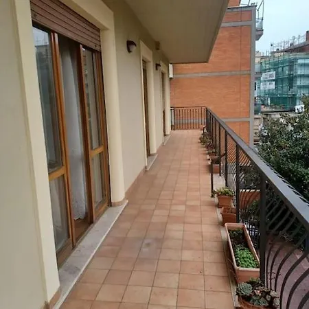 Gualandi 25 Appartement